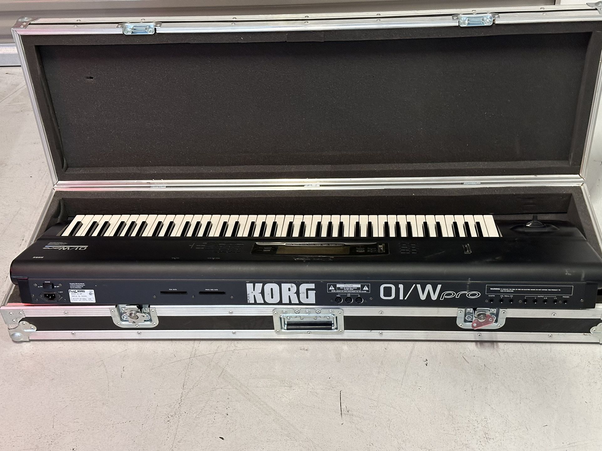 Korg 01/W Pro 76-Key Synth w/ Flight Case! for Sale in Phoenix, AZ Korg 01/W Pro 76-Key Synth w/ Flight Case! for Sale in Phoenix, AZ