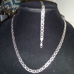 Bracelet Necklace.  Italy 925. Set.. 22 In Chain.  9 n Bracelet