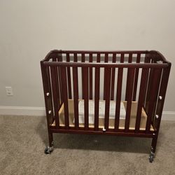 Small Crib