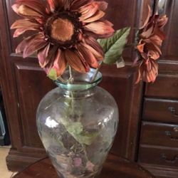 Flower Base and 2 sunflowers 18" tall 