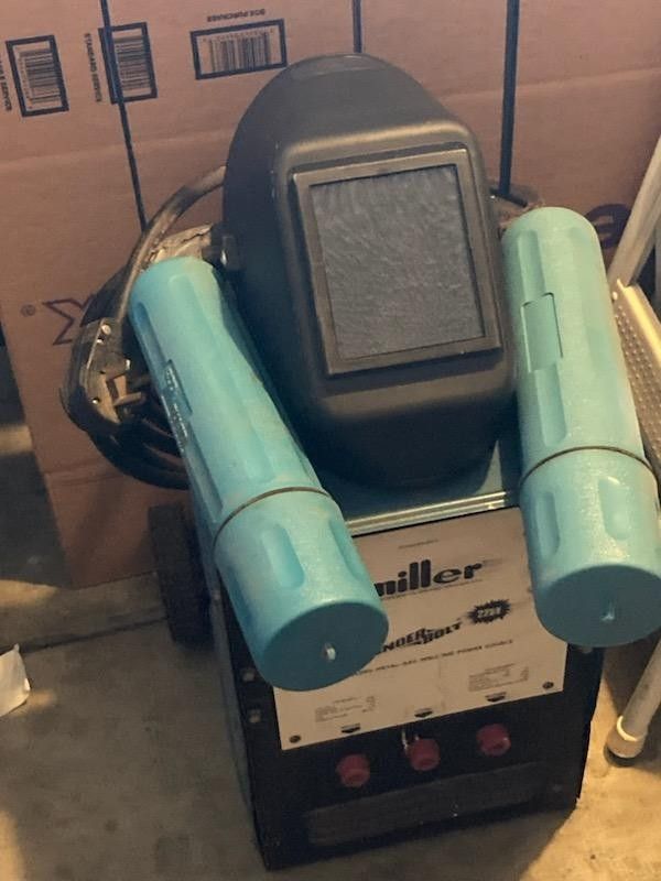 Miller Thunderbolt welder 225V ac shielded