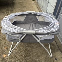 Dream On Me Portable Bassinet