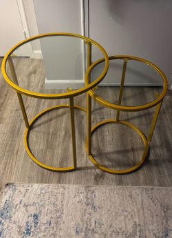 23.5” Tempered Glass Top Nesting Tables
