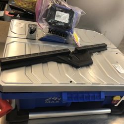 KOBALT 24v Cordless Tile Saw