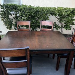 Dining Table/leaf And 5 Chairs 