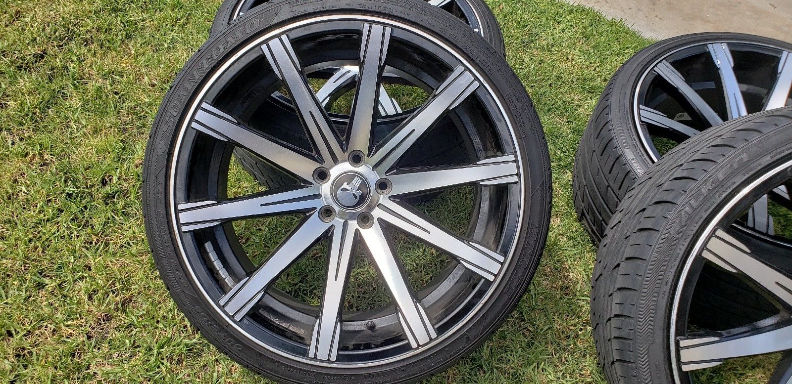 20" INCH STAGGERED INOVIT REVOLVE WHEELS 5x112