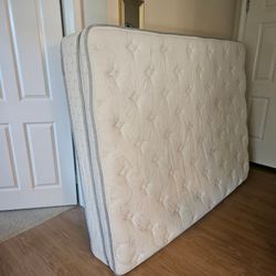 Serta Kinsley Queen Innerspring Mattress – 60” x 80”