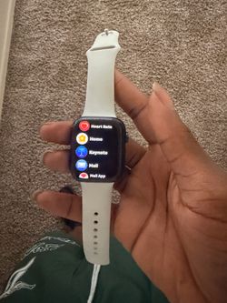 Apple Watch SE 3