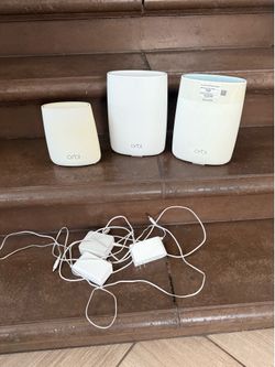 Home Orbi Netgear Internet Router / Satellite