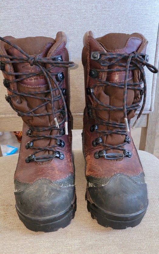 Irish Setter Womens / mens Snow Tracker Hunting Boots 1000 g Insulated by Red Wing 
Womens size 7