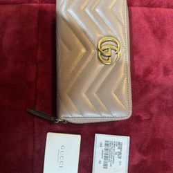 Gucci Wallet 💯 Authentic With Tags On It 