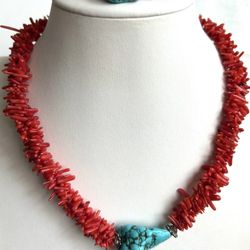 Vintage and beautiful coral necklace and bracelet set with Turquoise nugget 18”inch long