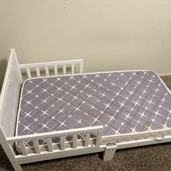 Toddler kids bed
