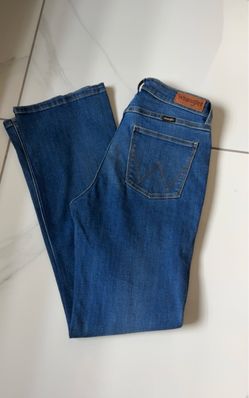 Woman’s Jeans