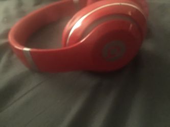 Beats studio /not wireless/