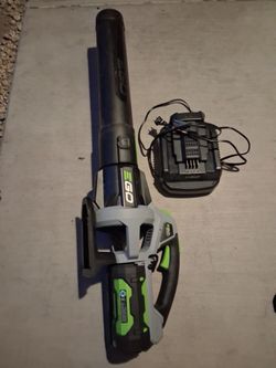 EGO POWER+ 56-volt 530-CFM 110-MPH Battery Handheld Leaf Blower 2.5 Ah Battery Included