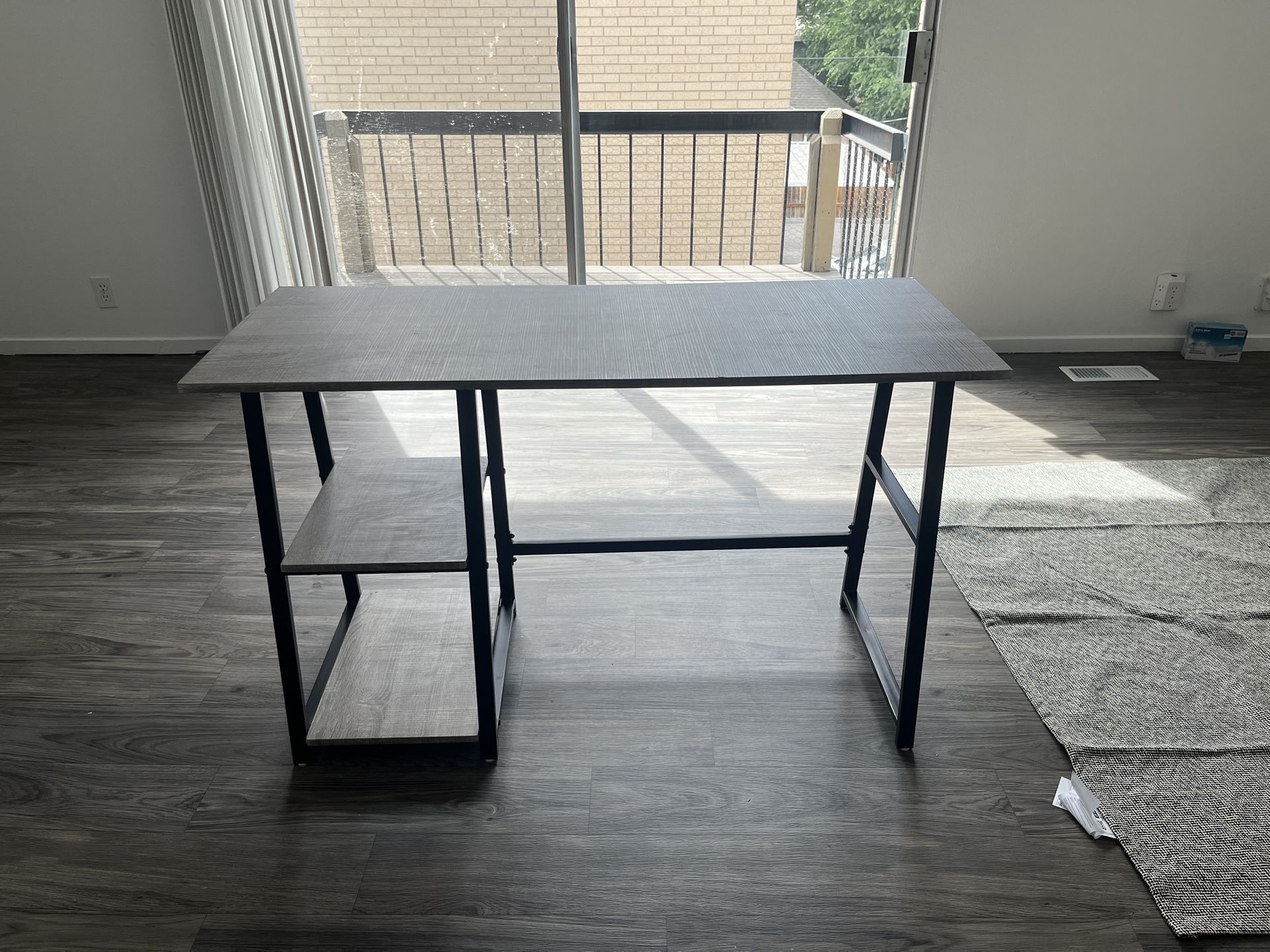 Desk, 47 x 19.75 x 29