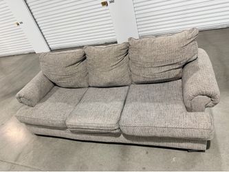 Clearance price Great condition Peak Living 8103 Ashville Sofa