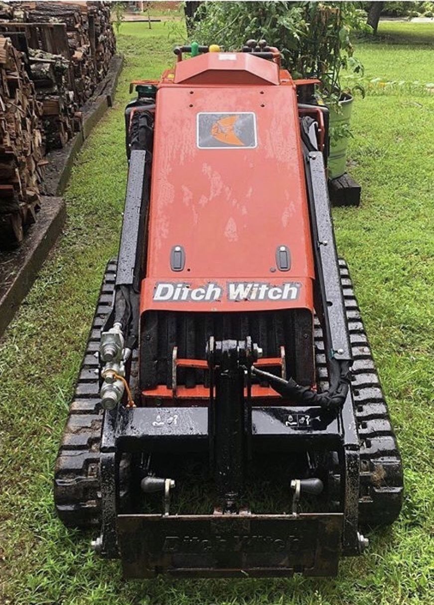 Ditch Witch Sk800 for Sale in Seattle, WA OfferUp