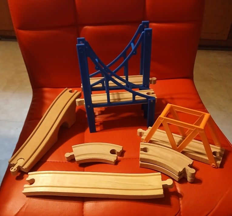 Miscellaneous Wooden Train Track Pieces (Lot of 8)
