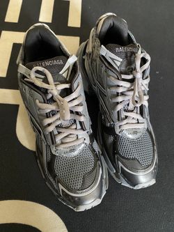 Balenciaga Runner Size 44/10-10.5 VNDS Fw/22