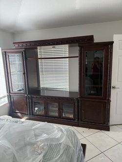 Entertainment Center TVs
