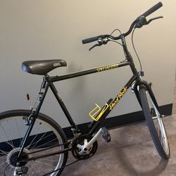 Vintage 90’s Hard Rock Mountain Bike