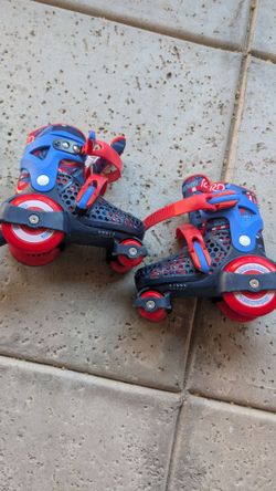 Adjustable Kids Roller Skates Size 11-2