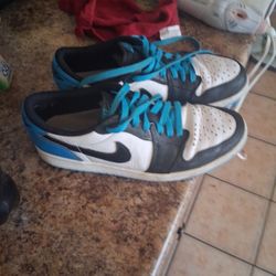 Size 8.5 Low Tops