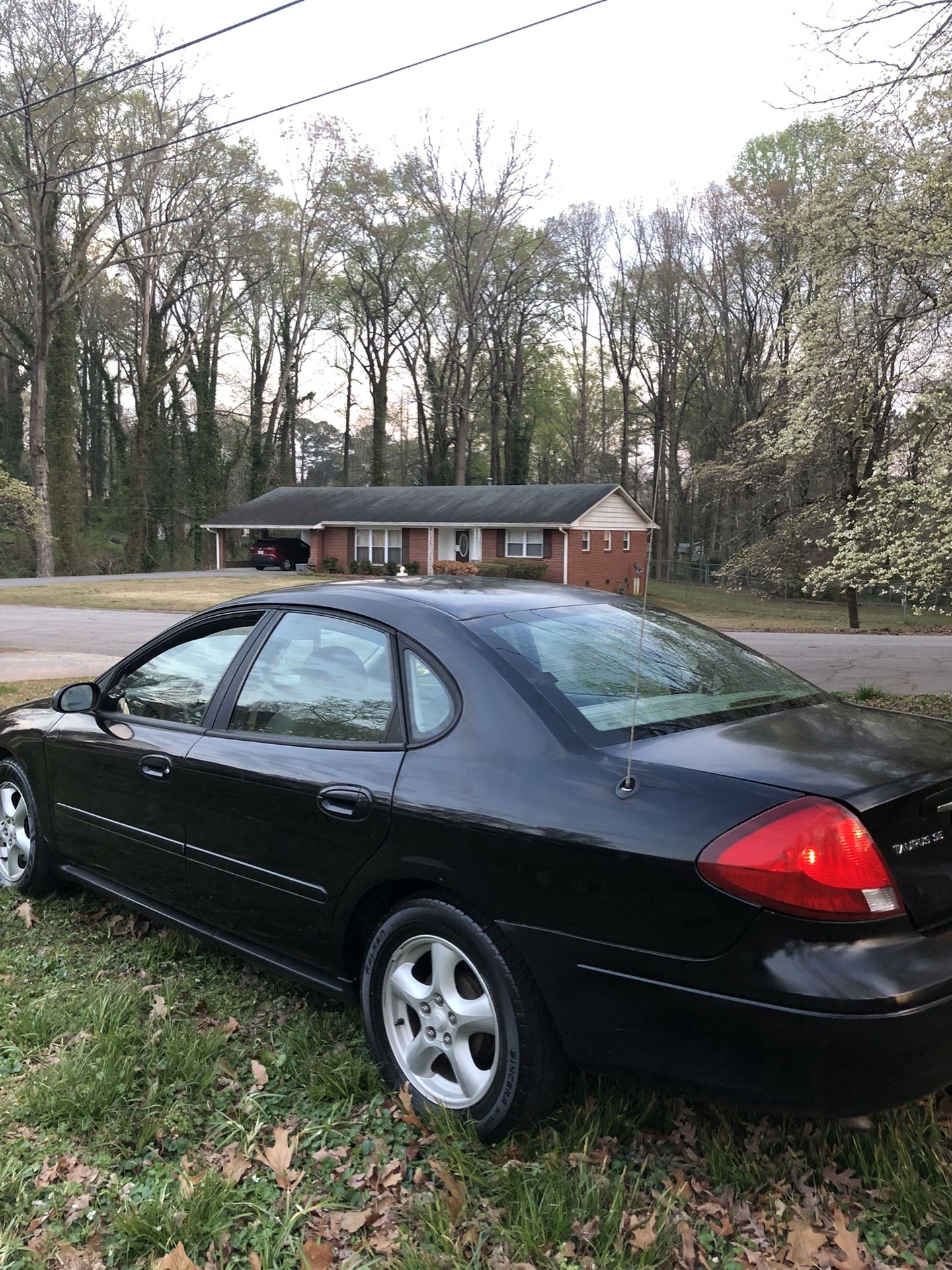 2003 Ford Taurus