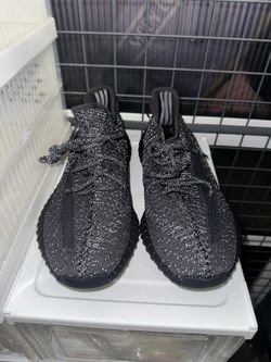 Men's Black Reflective Knit Sneakers, Size 10 – Brand New