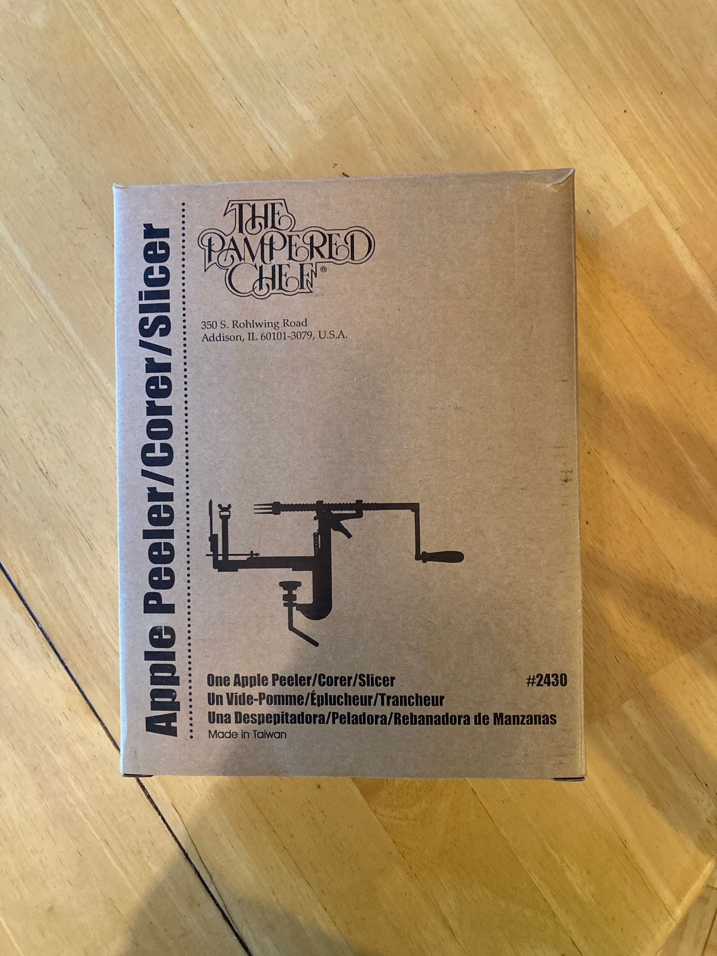 Pampered chef apple peeler corer slicer