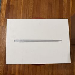 MacBook Air 13 M1 BOX ONLY