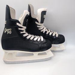 Ice Hockey Skates (Used CCM Champion 90 Size 3