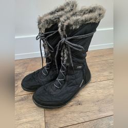 Columbia Women's Size 9 Black Winter Lace Up Boots 