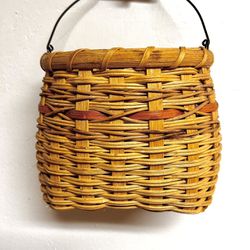 Vintage 1990 Hand Woven Wicker Basket Bucket W/Handle 6”