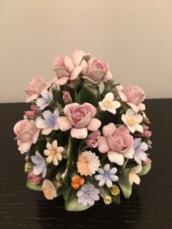 Antique Capodimonte Flower Bouquet from Italy 🇮🇹