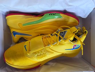 UNO x Nike Zoom Freak 3 NRG 50th Anniversary