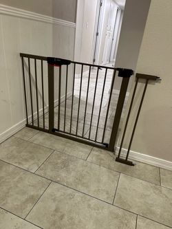 Extra Wide Pet Safety Gate