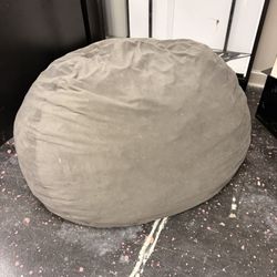 Comfortable oversized bean bag