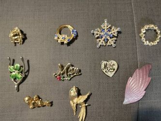 Lapel pins