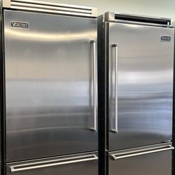 Viking 72”Wide Built In Bottom Freezers Set In Stainless Steel 