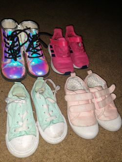 Girl shoes