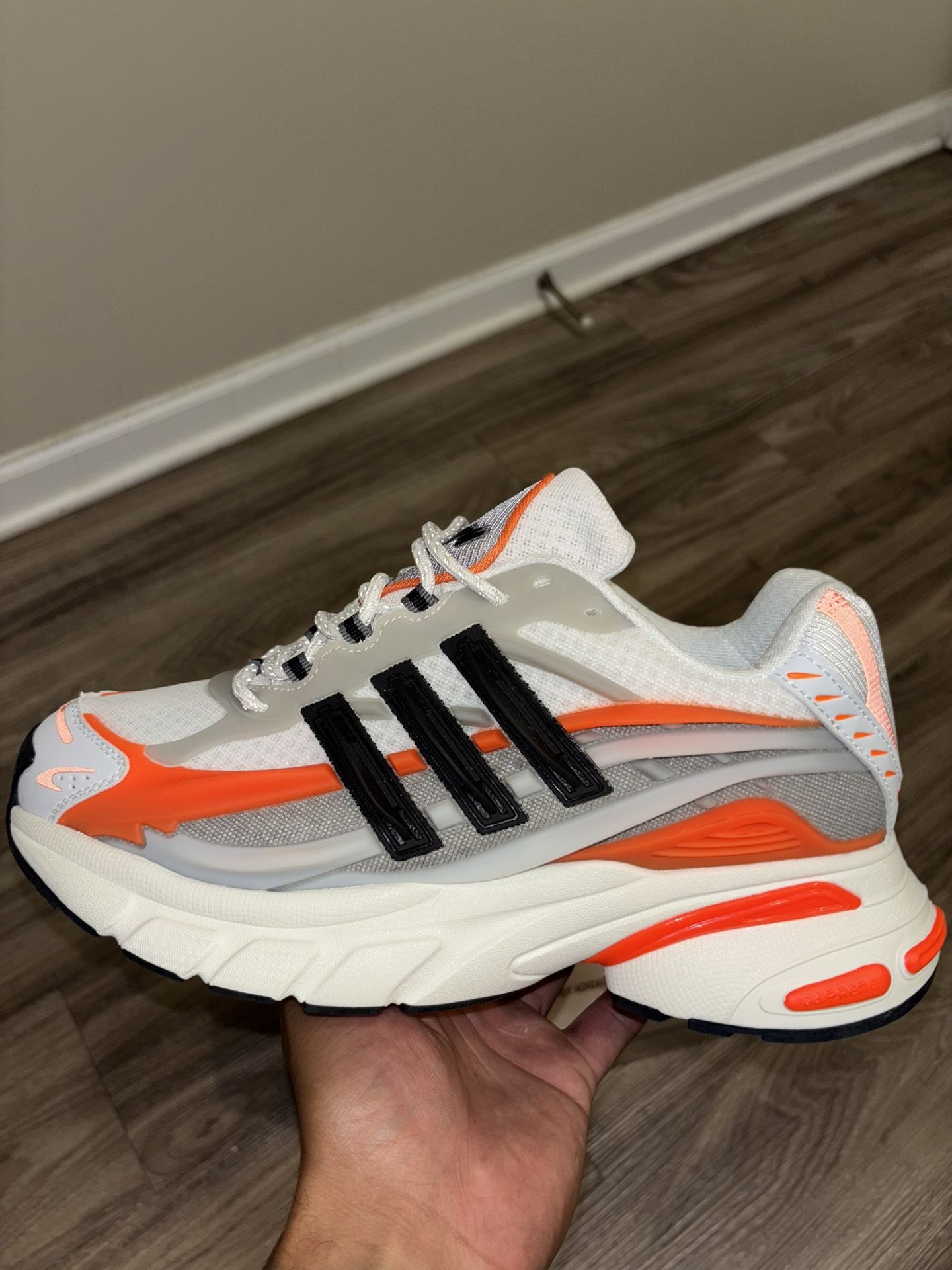 Pharrell Adidas x Virginia Jelly Fish SIZE 11