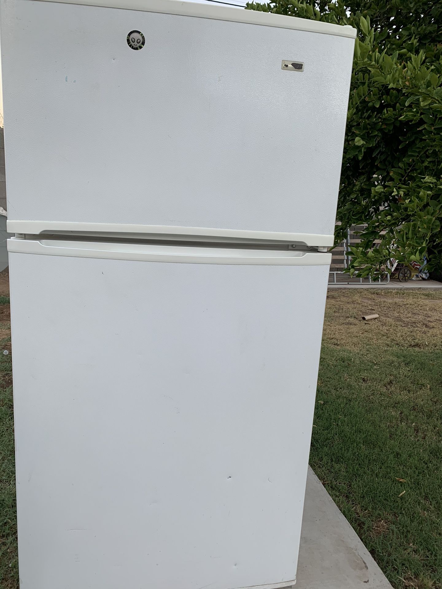 Admiral refrigerator::: delivery available