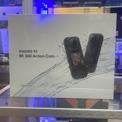 Insta360 X5 Essential Bundle