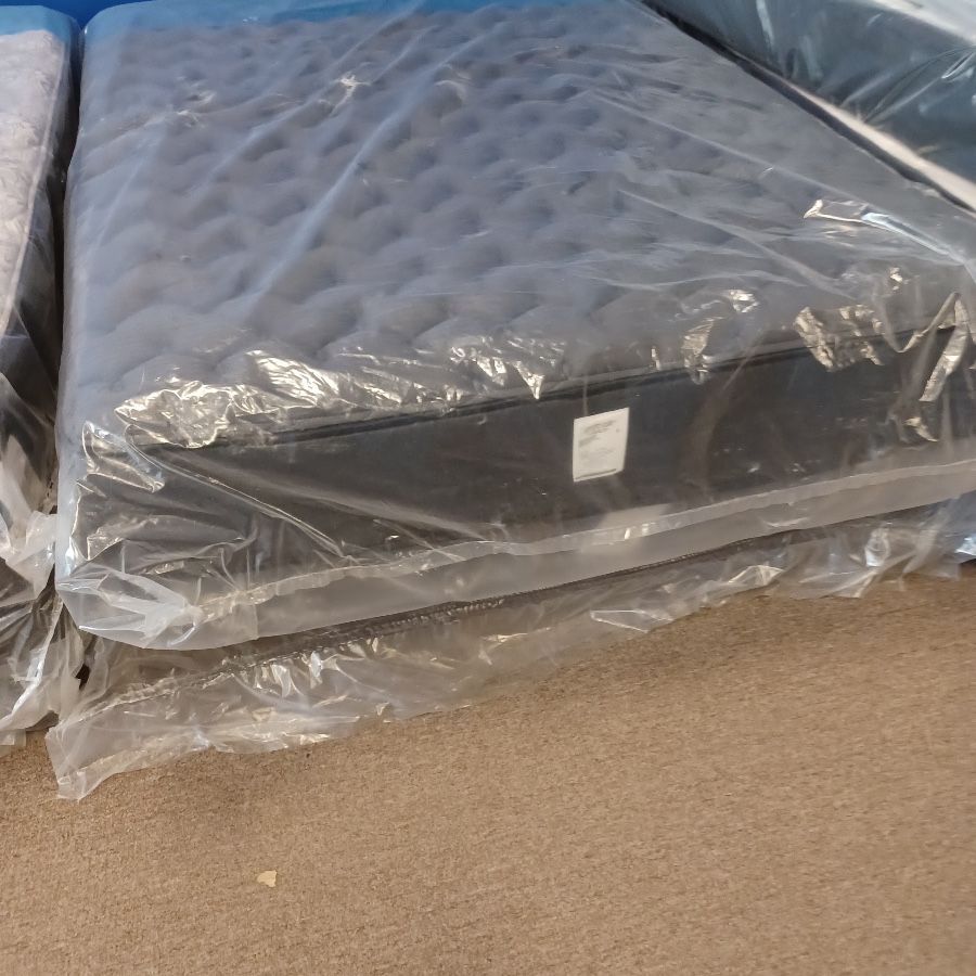 Brand New Queen Mattresses/Sets A Few Adjustable  Base Left!!!