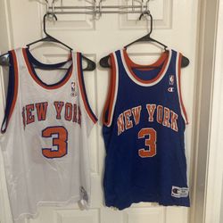 5 NY Knicks Jerseys — Starks, Ewing, Oakley, Mason