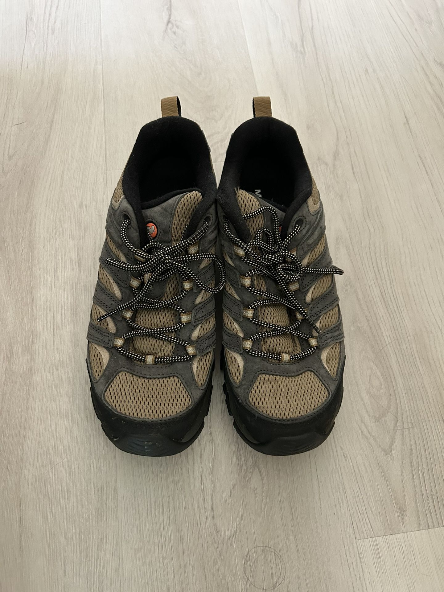 Men’s Hiking Boots Size 11