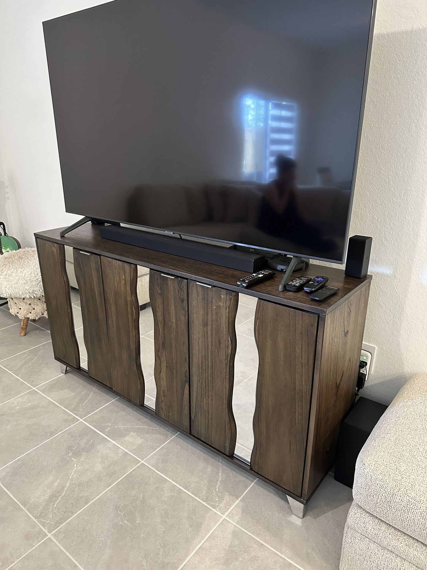 Wood TV Console Media Cabinet with Storage, Entertainment Center for Living Room Bedroom